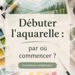 Femme peignant à l'aquarelle sur papier blanc dans son atelier.